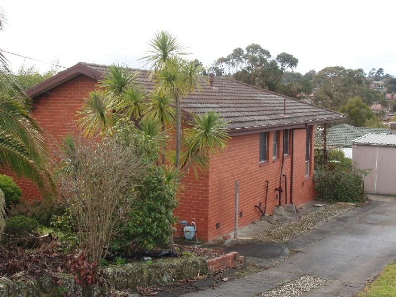 225  Power Road, Endeavour Hills VIC 3802