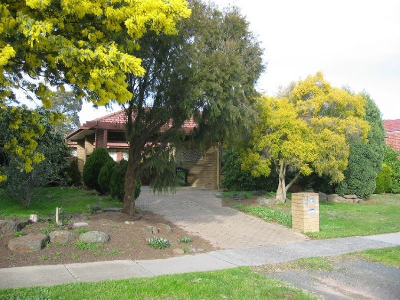 5 James Cook Drive, Endeavour Hills VIC 3802