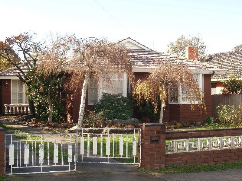 1 CAROLINE STREET, Dandenong VIC 3175