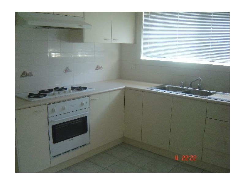 1/25 Edinborough Street, Hallam VIC 3803