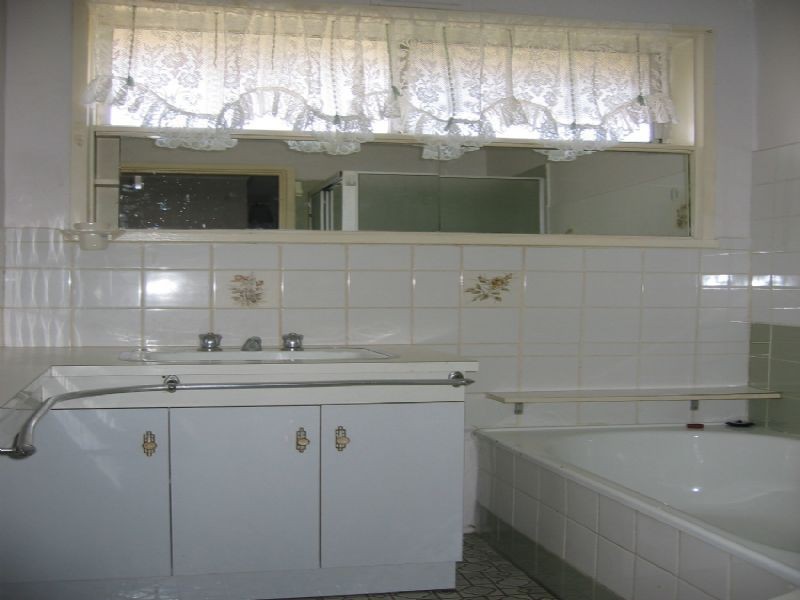 207 Gladstone Road, Dandenong North VIC 3175