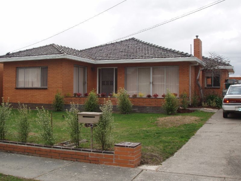 17 Axel Street, Dandenong North VIC 3175