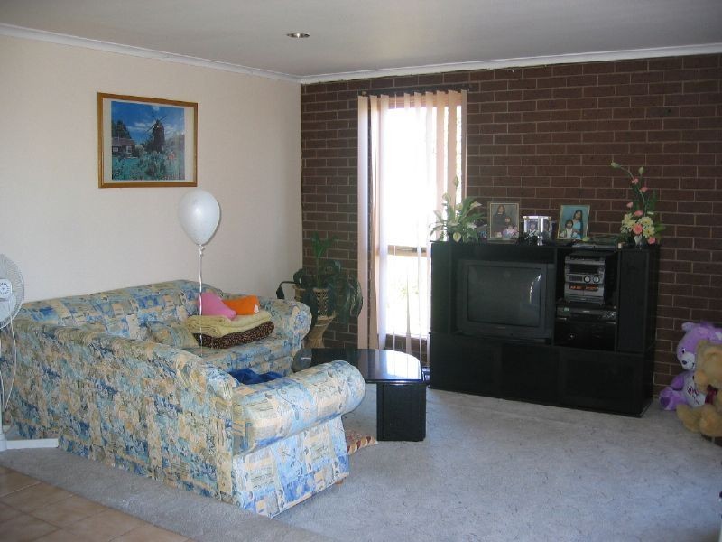 12 Silverton Drive, Noble Park North VIC 3174