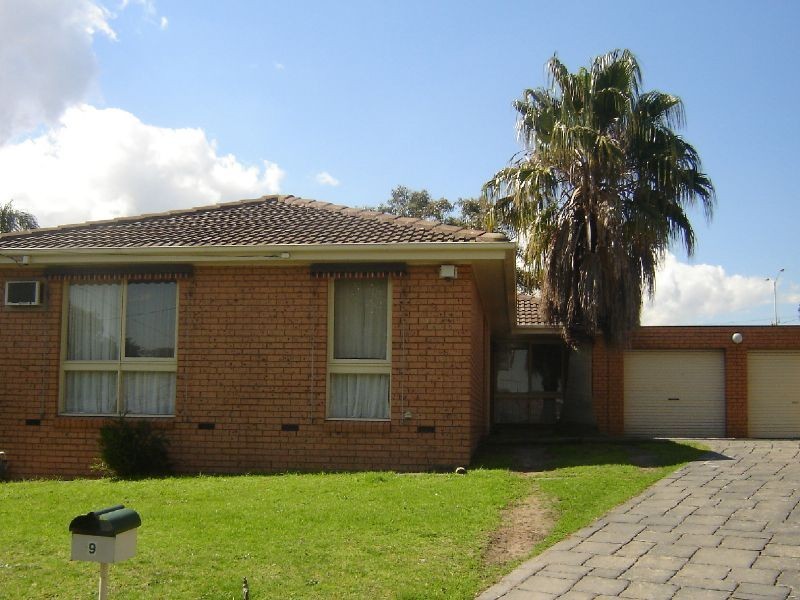 9 Miller Court, Dandenong North VIC 3175