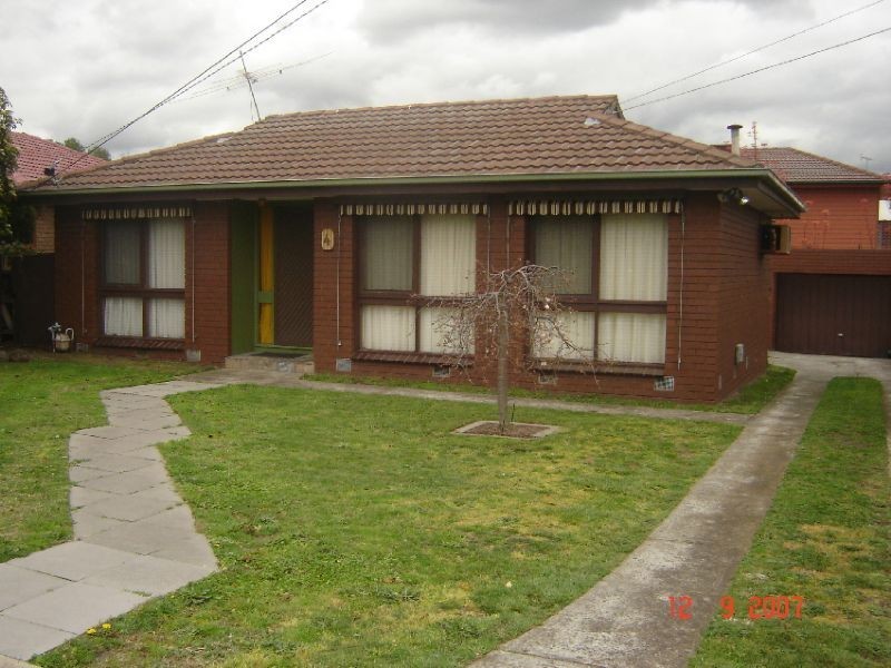 4 Brott Court, Dandenong North VIC 3175