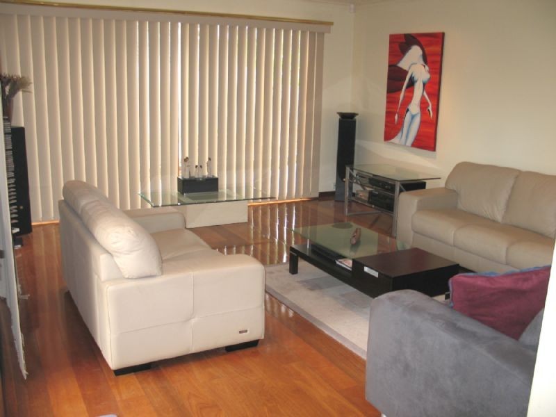 6 Raduett Court, Endeavour Hills VIC 3802