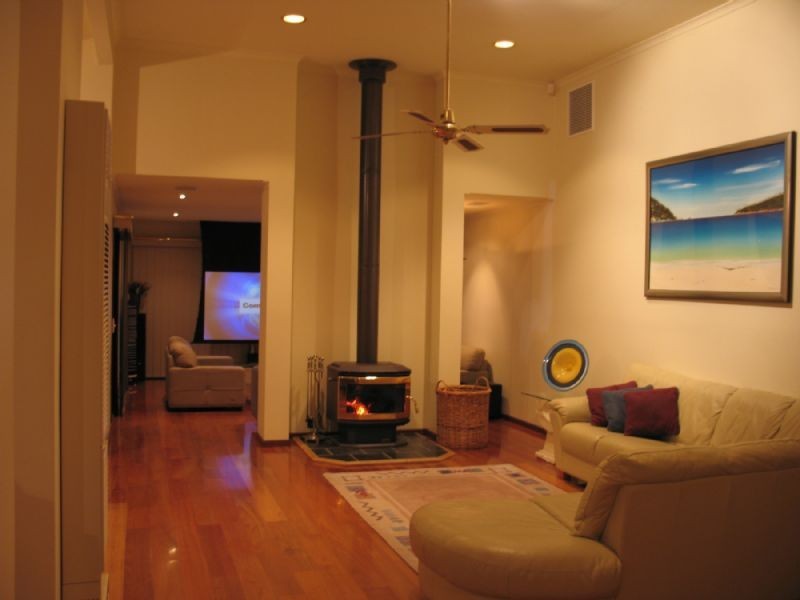 6 Raduett Court, Endeavour Hills VIC 3802