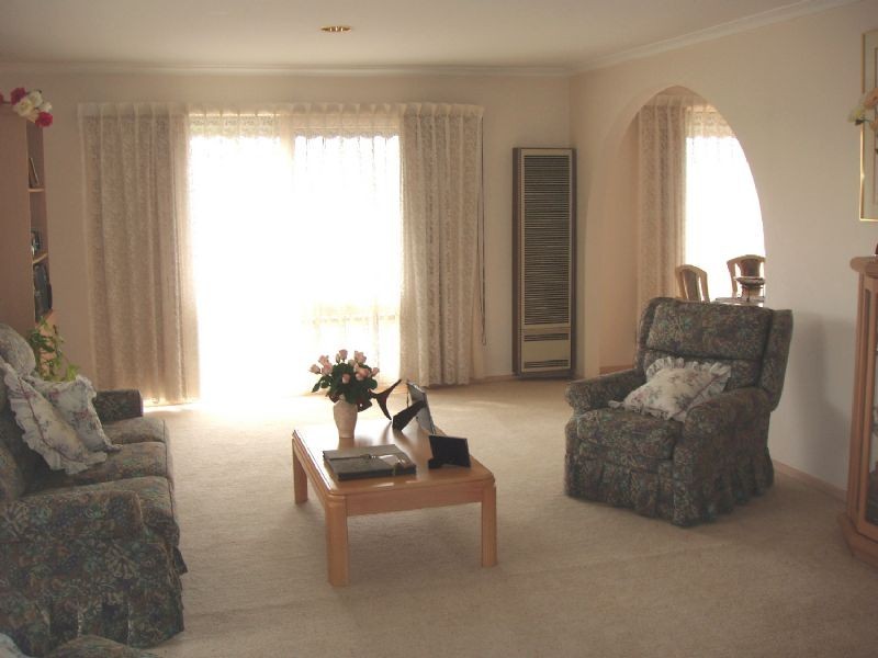 23 Somerset Drive, Dandenong North VIC 3175