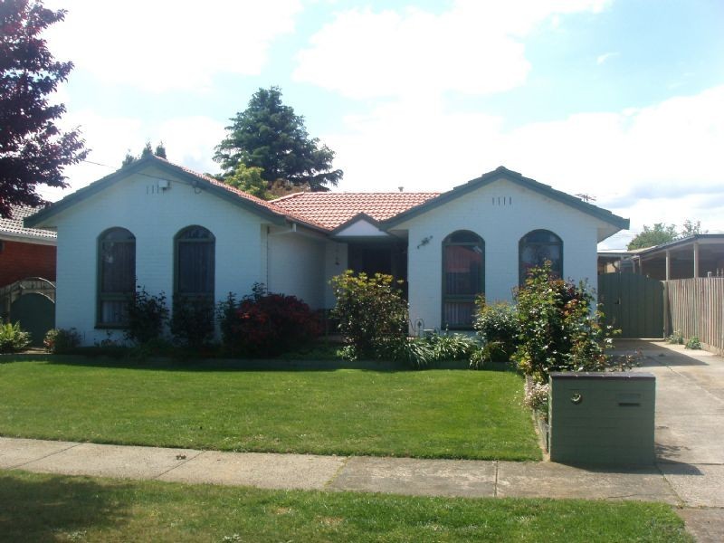 33 Laemmle Street, Dandenong North VIC 3175