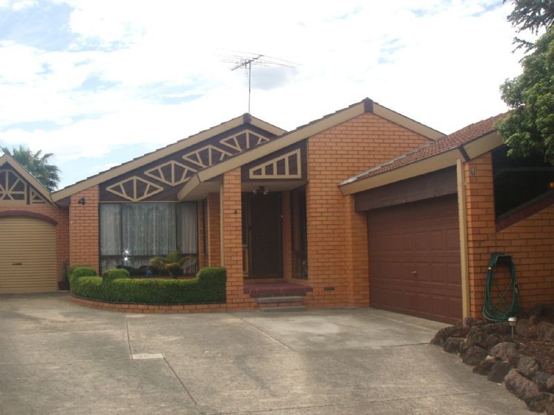 4 Lara Court, Hallam VIC 3803