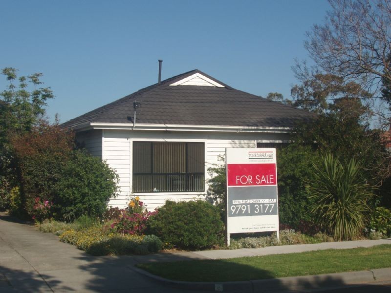2 Clement Street, Dandenong VIC 3175