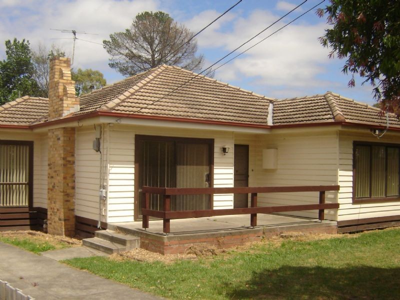 16 Alsace, Dandenong South VIC 3175