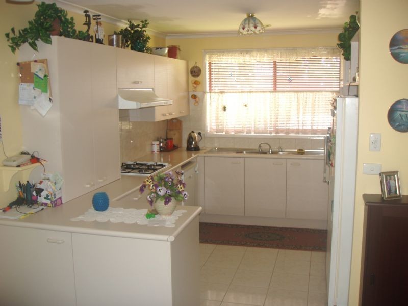 3/160 Gladstone Road, Dandenong North VIC 3175