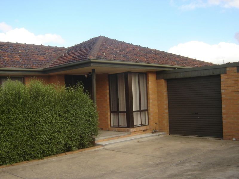 2/8 Sunnyside Avenue, Dandenong VIC 3175