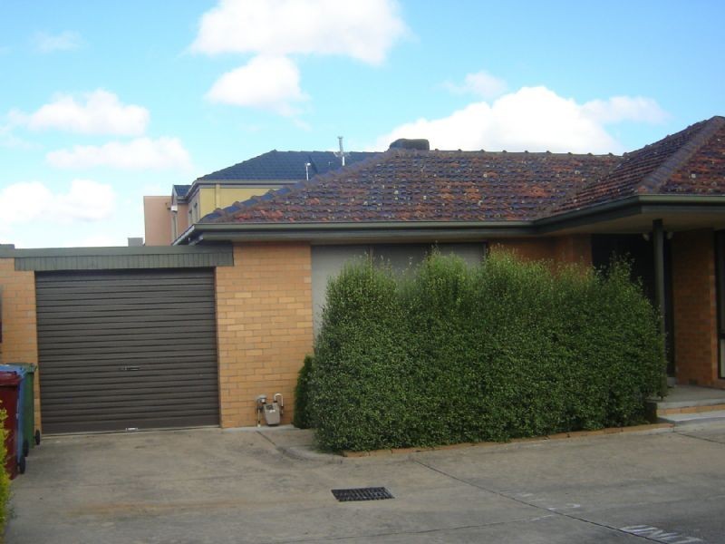 2/8 Sunnyside Avenue, Dandenong VIC 3175