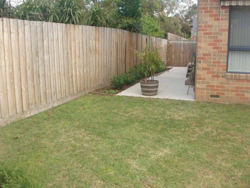 1/231 Outlook Drive, Dandenong North VIC 3175