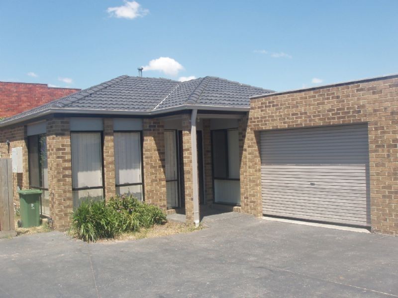 2/31 Wattle Drive, Doveton VIC 3177