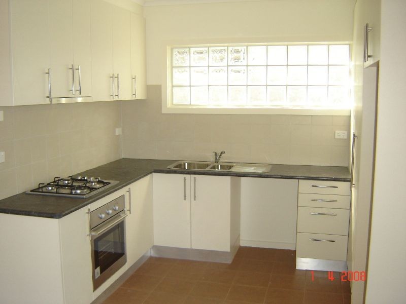 3/30 First Avenue, Dandenong North VIC 3175