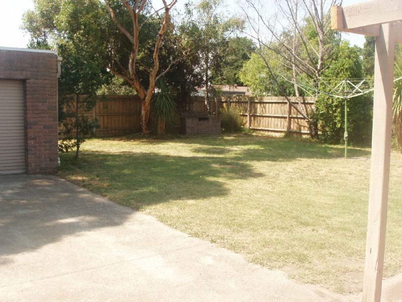 29 Greenacre Crescent, Narre Warren VIC 3805