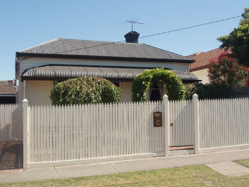 33 Power Street, Dandenong VIC 3175