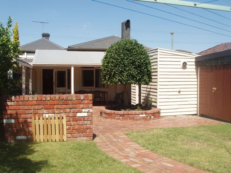 33 Power Street, Dandenong VIC 3175