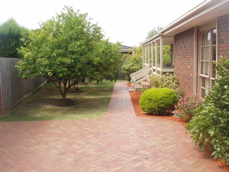 44 McKeon Circuit, Dandenong North VIC 3175