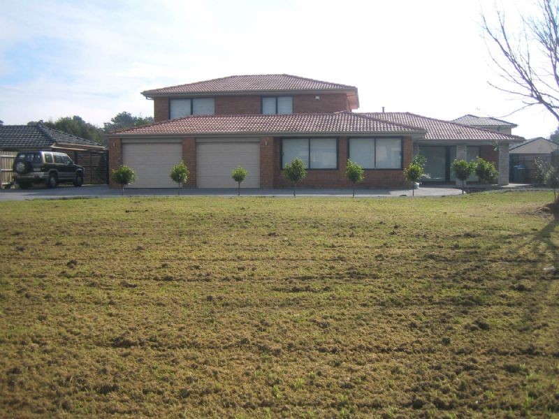 132 KENNINGTON PARK DVE, Endeavour Hills VIC 3802