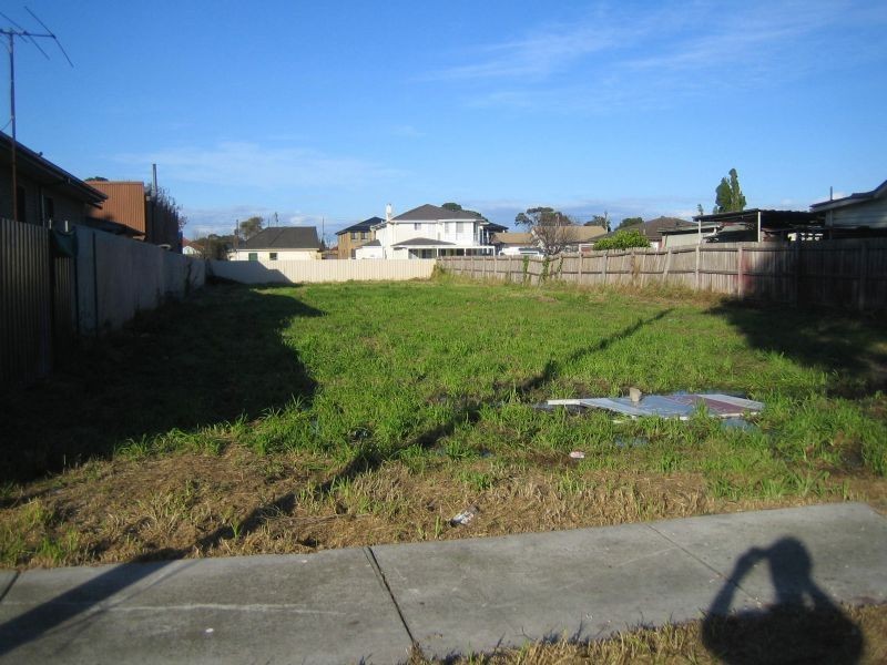 Land Only/6 Podmore Street, Dandenong VIC 3175