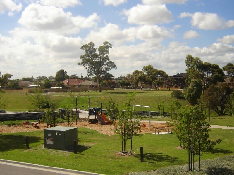 4/71 Keneally Street, Dandenong VIC 3175