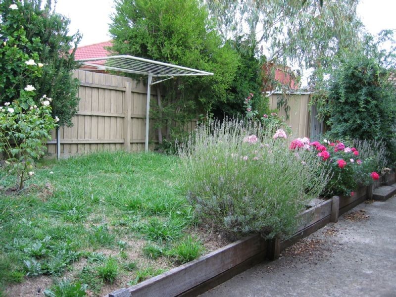 14 CUMBERLAND CHASE, Hampton Park VIC 3976