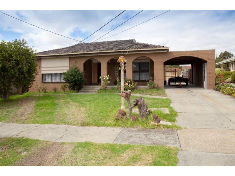 5 Oxford Crt, Dandenong North VIC 3175