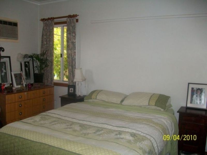 16 Almond Drive, Doveton VIC 3177