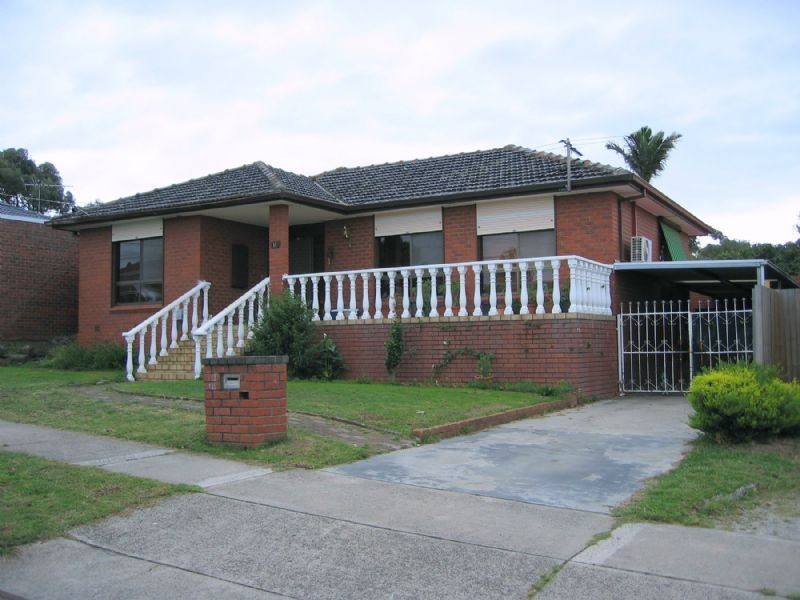 11 WREN DRIVE, Noble Park North VIC 3174