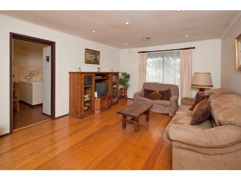 363 Gladstone Road, Dandenong North VIC 3175