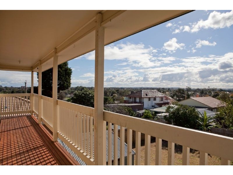 36 JACARANDA STREET, Doveton VIC 3177