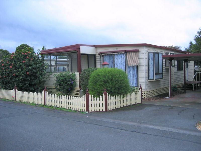 4 MATLOCH COURT, Dandenong South VIC 3175