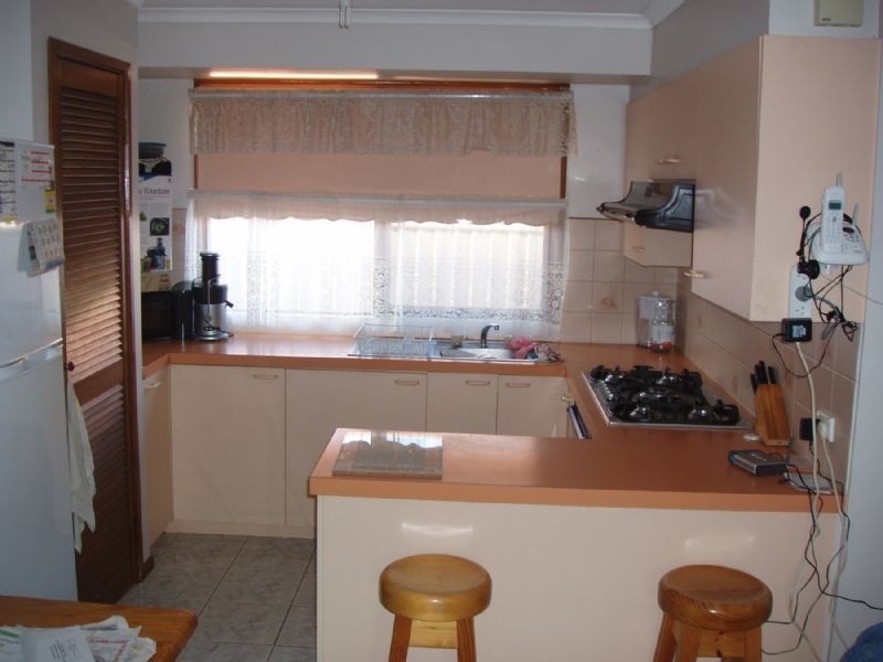 9 Debbie Close, Doveton VIC 3177