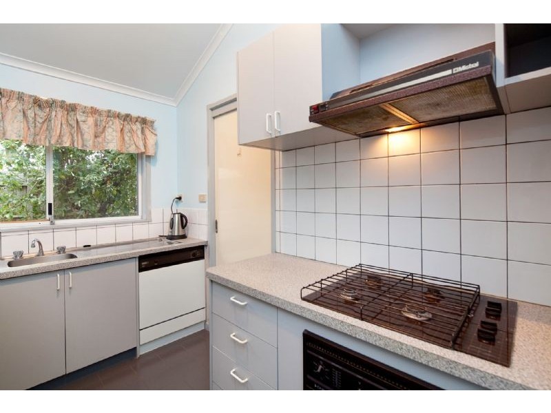 5 DEVON COURT, Dandenong VIC 3175
