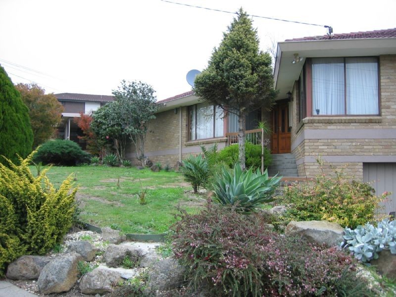 24 OUTLOOK DRIVE, Dandenong North VIC 3175