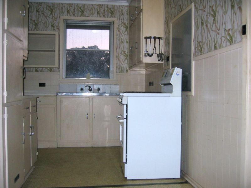 8 COOTAMUNDRA ST, Doveton VIC 3177