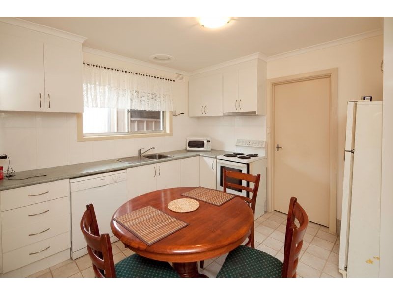 1/8 COLEMAN COURT, Dandenong North VIC 3175
