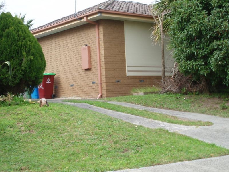 22 Crossdale Rise, Endeavour Hills VIC 3802