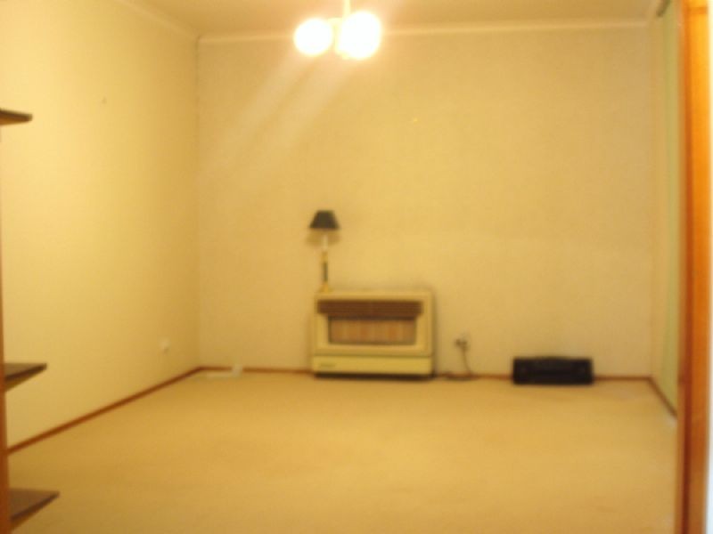 11 SYLVIA STREET, Dandenong North VIC 3175