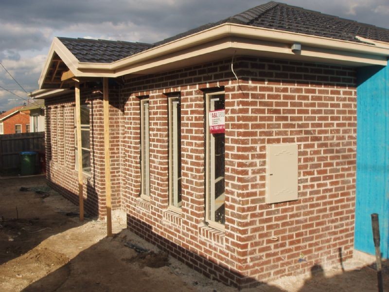 2/13 COOK COURT, Dandenong North VIC 3175