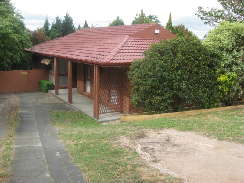 8 Donelly Road, Hallam VIC 3803