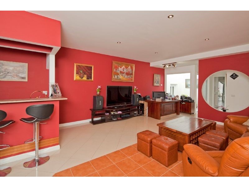 22 WILMA AVENUE, Dandenong VIC 3175