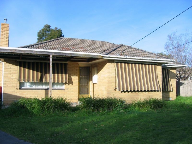 6 & 8 EDINBOROUGH STREET, Hallam VIC 3803