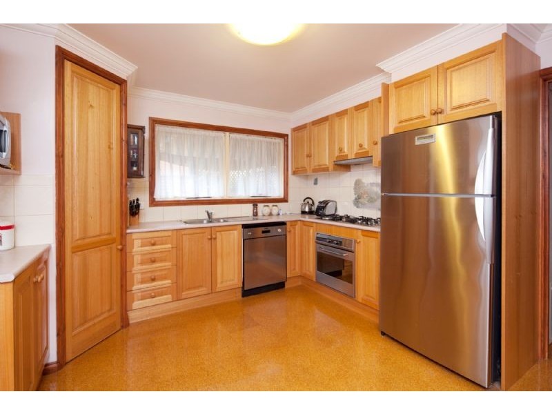 7 WARREN COURT, Dandenong North VIC 3175