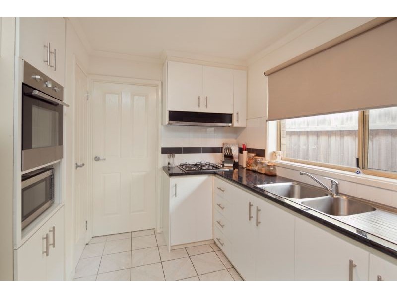 45 MOSSGIEL PARK DVE, Endeavour Hills VIC 3802