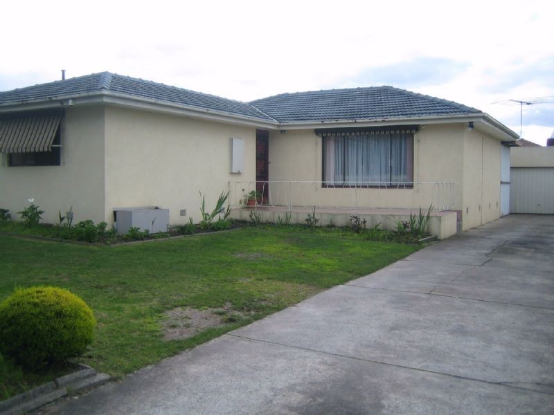 67 McFEES ROAD, Dandenong North VIC 3175